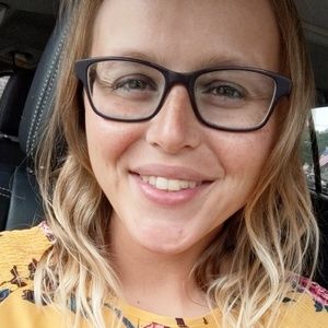 Meet your Posher, Hailee